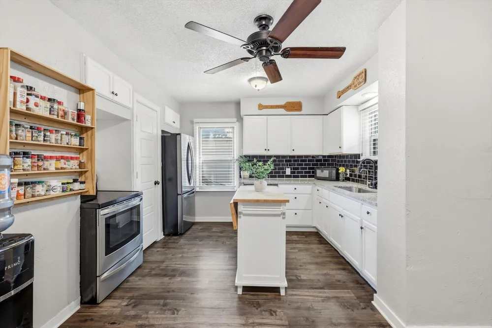 3601 Primrose Avenue Fort Worth, TX 76111
