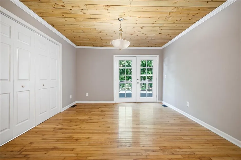 467 Sanders Street Clarkesville, GA 30523