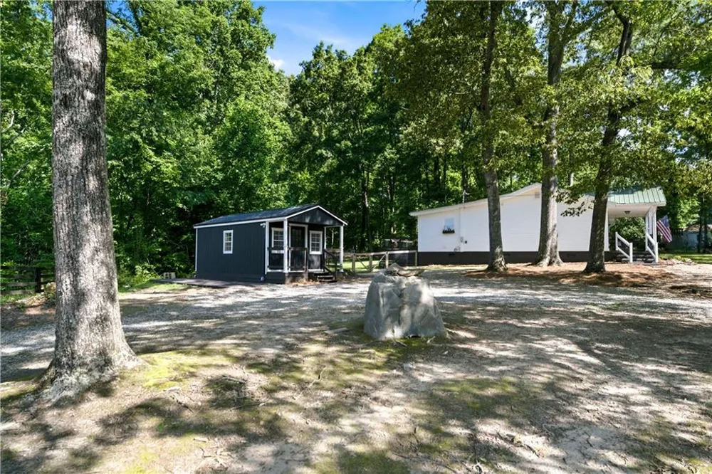 467 Sanders Street Clarkesville, GA 30523