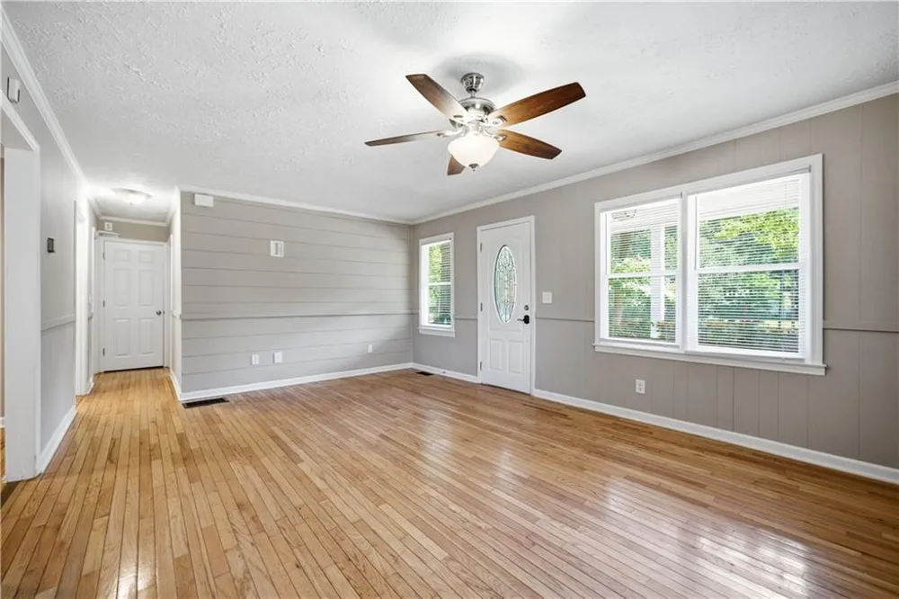467 Sanders Street Clarkesville, GA 30523