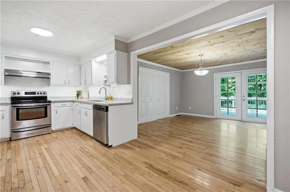 467 Sanders Street Clarkesville, GA 30523