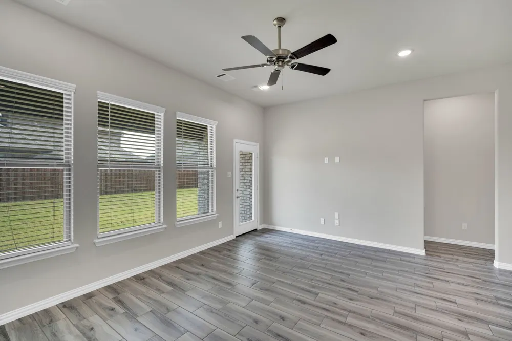821 Cavalcade Drive Ferris, TX 75125