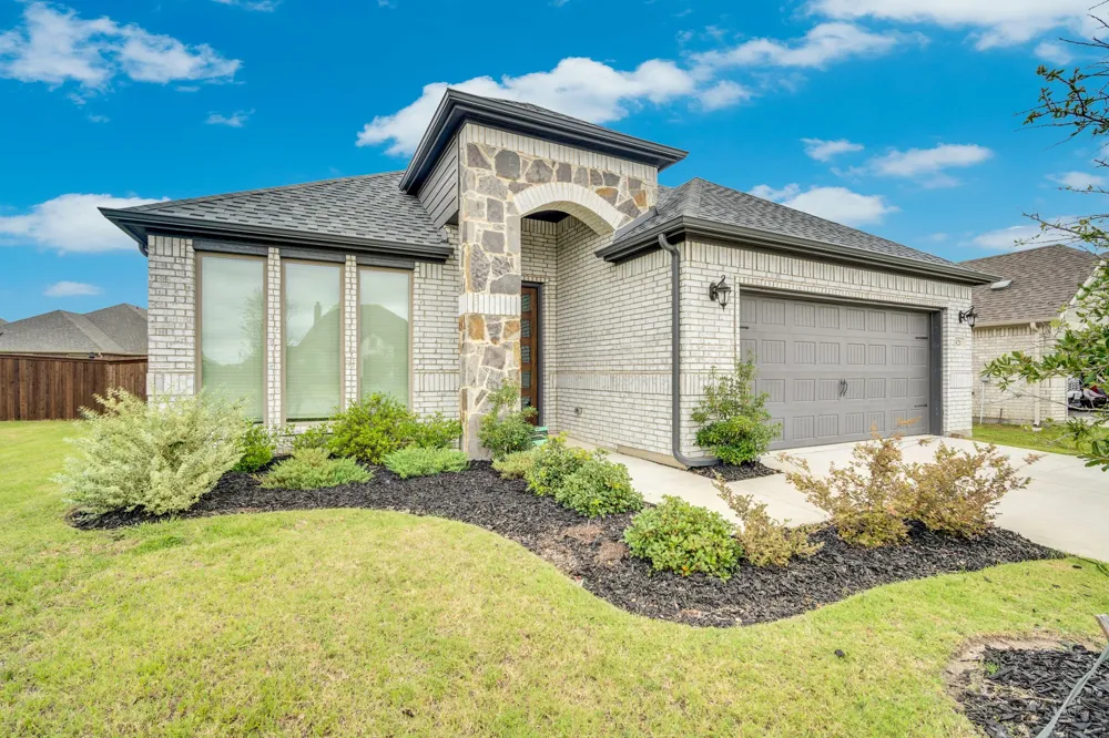 821 Cavalcade Drive Ferris, TX 75125