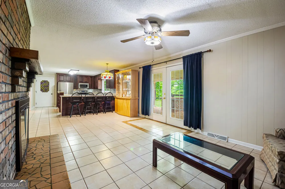 451 Toms Creek RD Martin, GA 30557