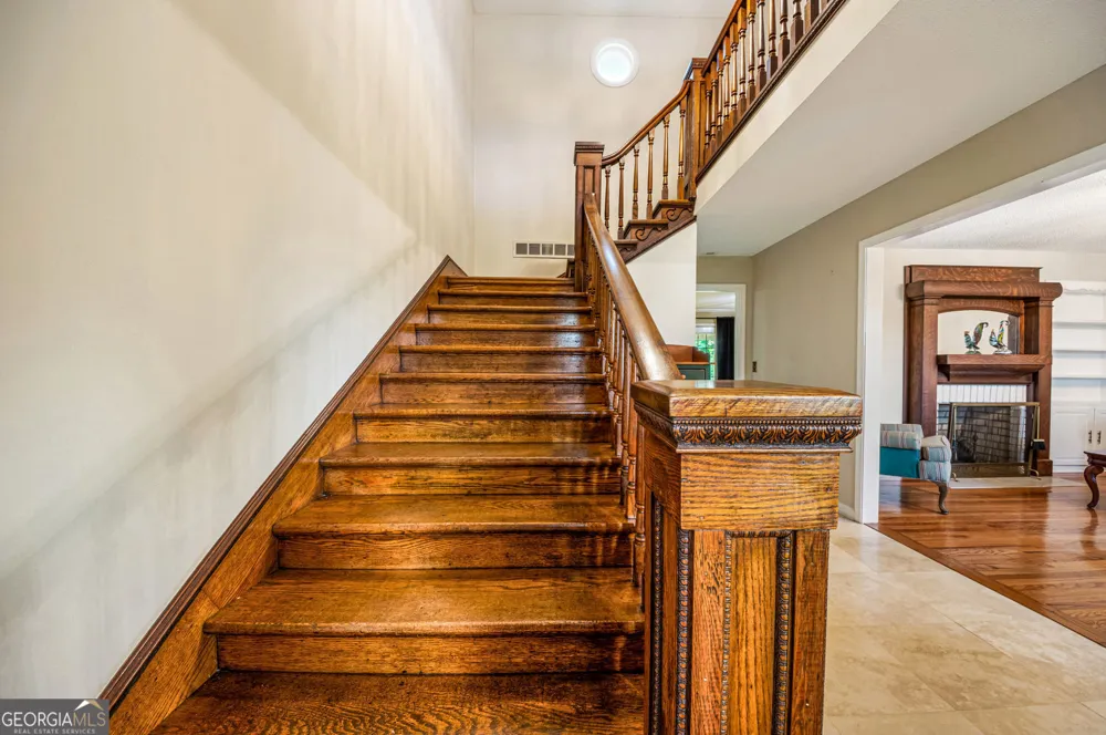 451 Toms Creek RD Martin, GA 30557