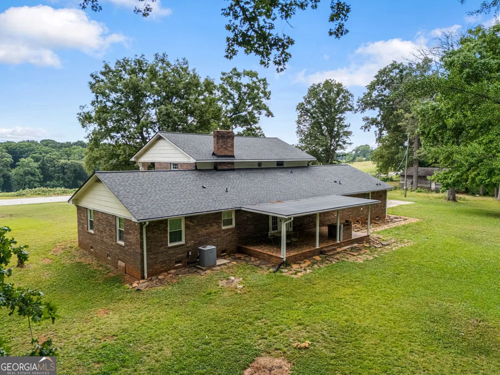 451 Toms Creek RD Martin, GA 30557
