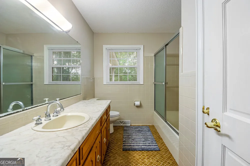 451 Toms Creek RD Martin, GA 30557