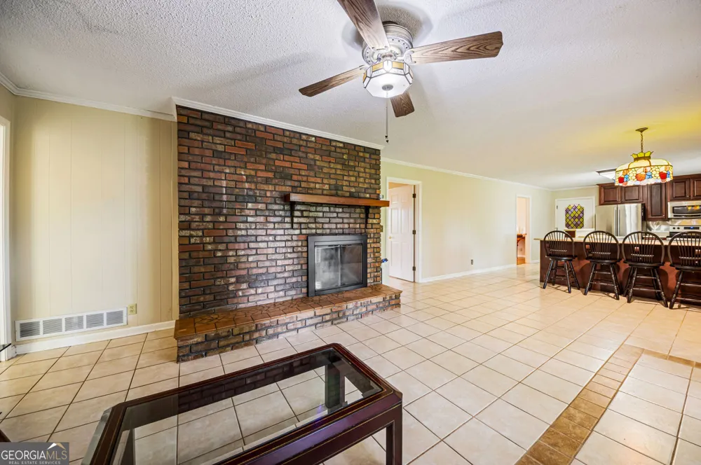 451 Toms Creek RD Martin, GA 30557