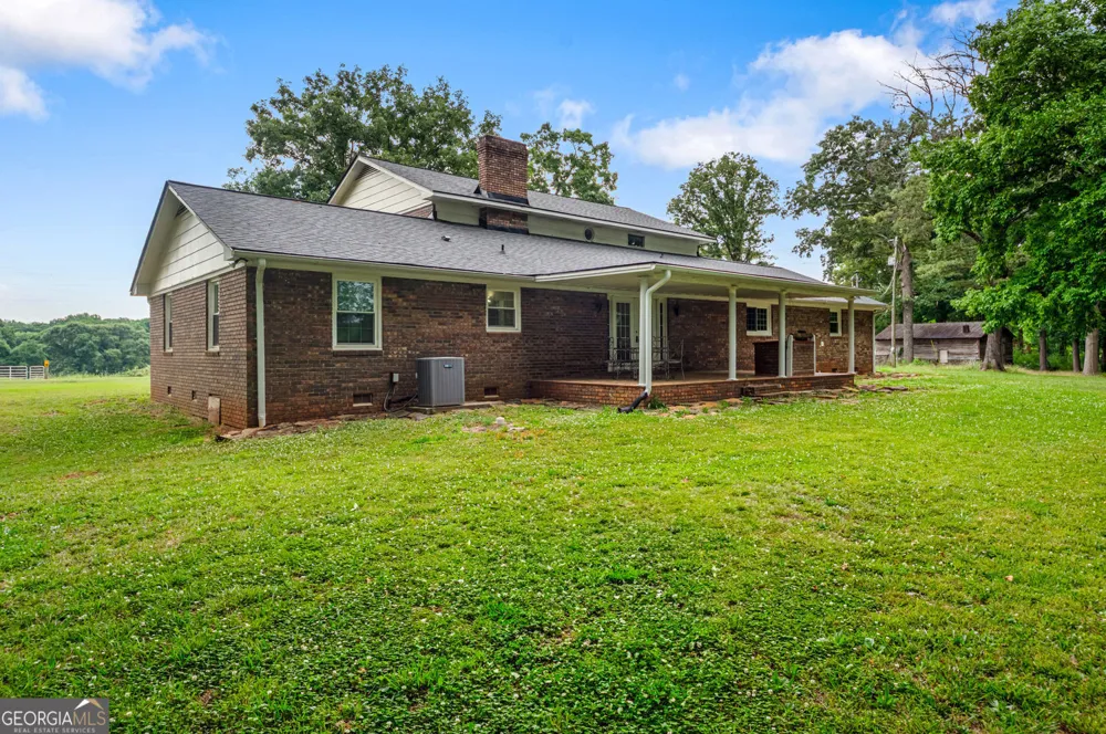 451 Toms Creek RD Martin, GA 30557