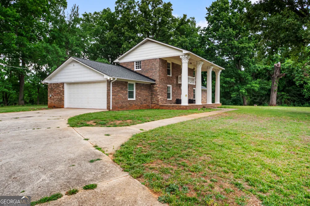 451 Toms Creek RD Martin, GA 30557
