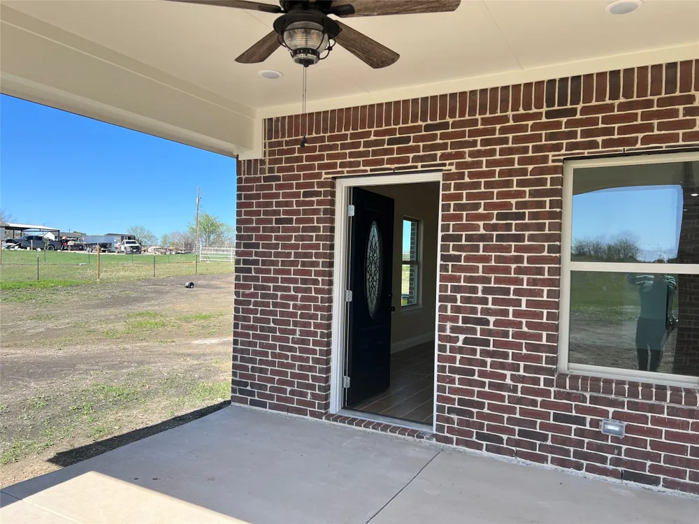 7363 NE County Rd 1056 Rice, TX 75155