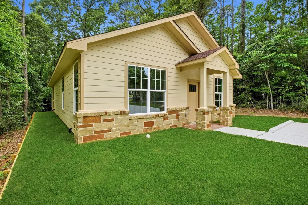 12530 State Highway 156 Coldspring, TX 77331
