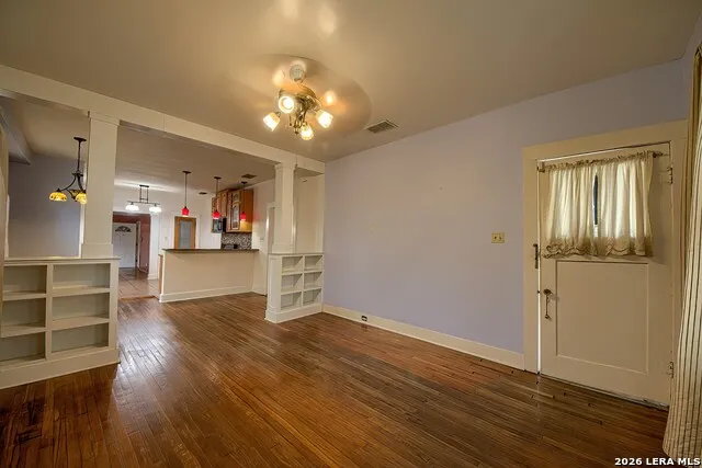 731 PEABODY AVE San Antonio, TX 78211