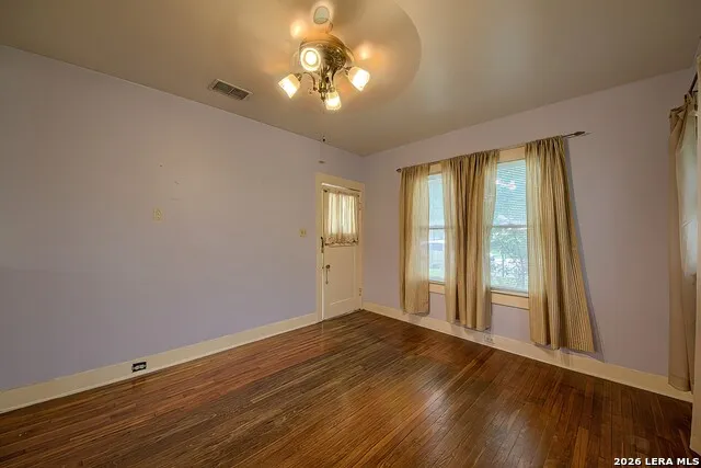 731 PEABODY AVE San Antonio, TX 78211