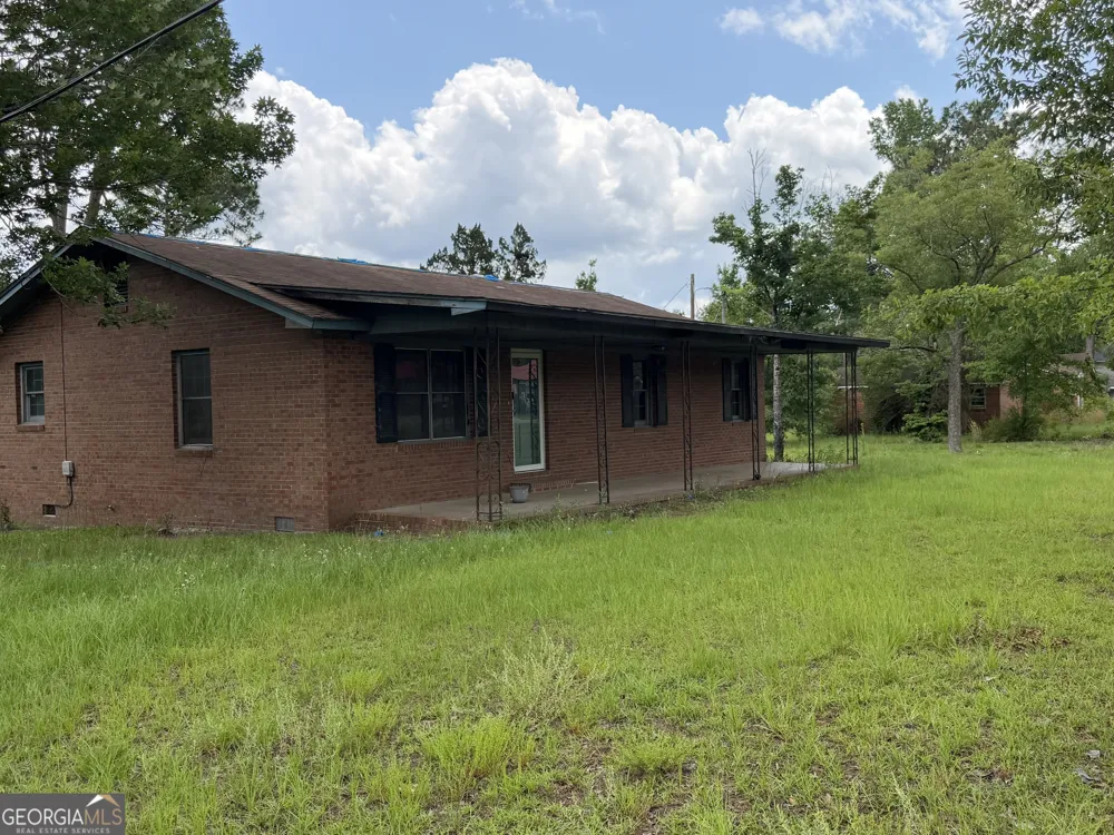 706 E Highway 80 Swainsboro, GA 30401