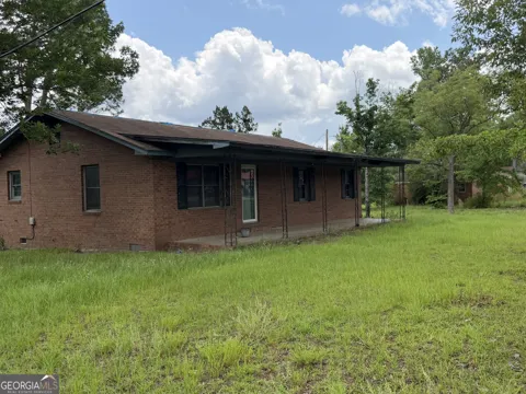 706 E Highway 80