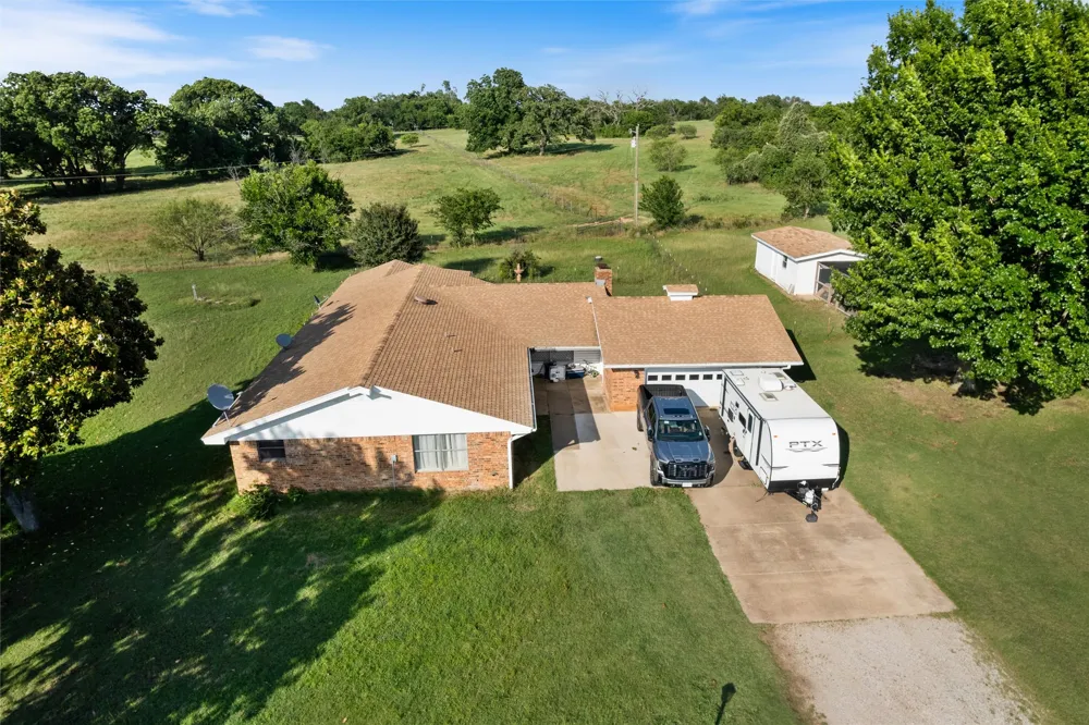 423 County Road 477 Road Stephenville, TX 76401