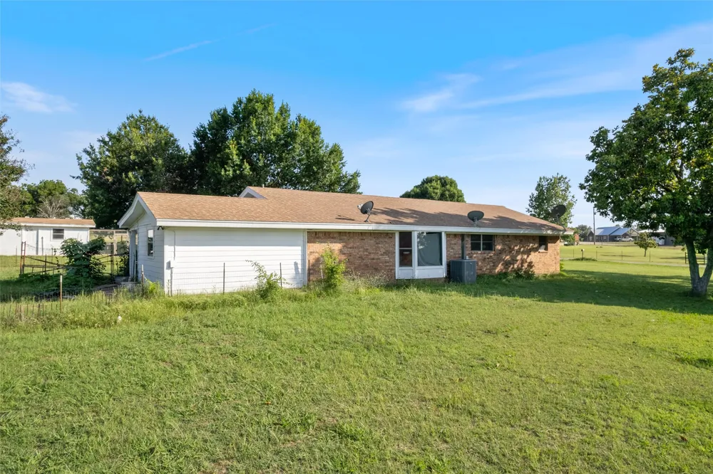423 County Road 477 Road Stephenville, TX 76401