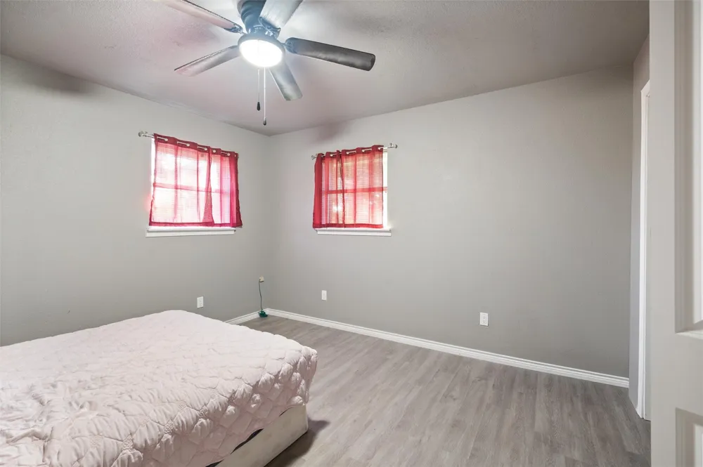 423 County Road 477 Road Stephenville, TX 76401