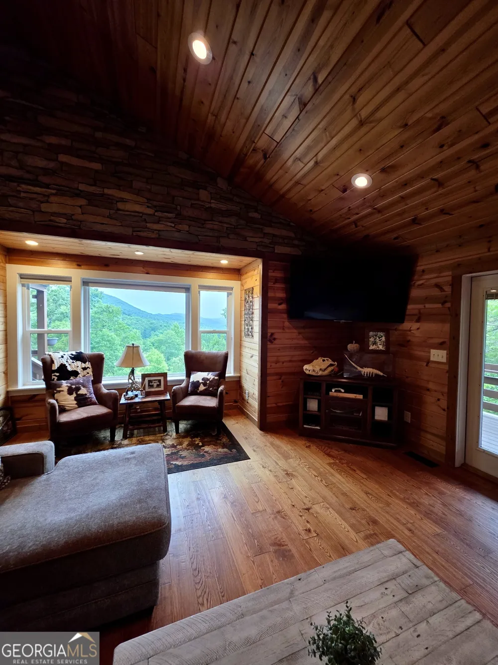 32 Ivey Ridge RD Suches, GA 30572
