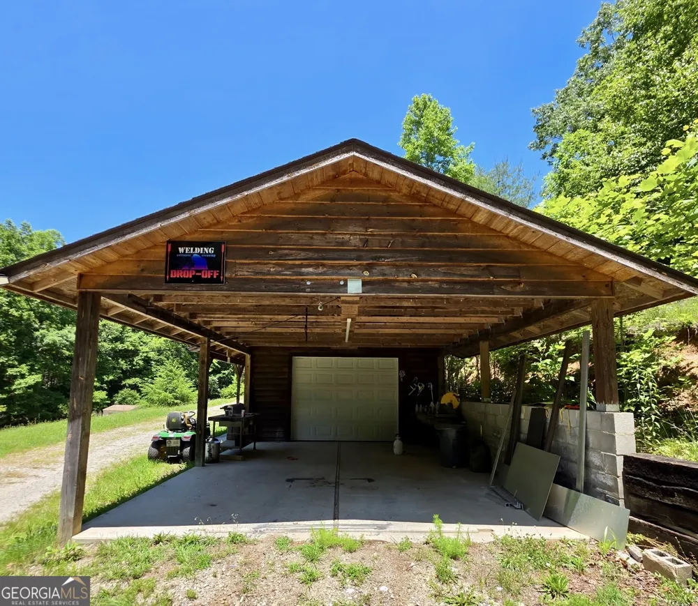 32 Ivey Ridge RD Suches, GA 30572