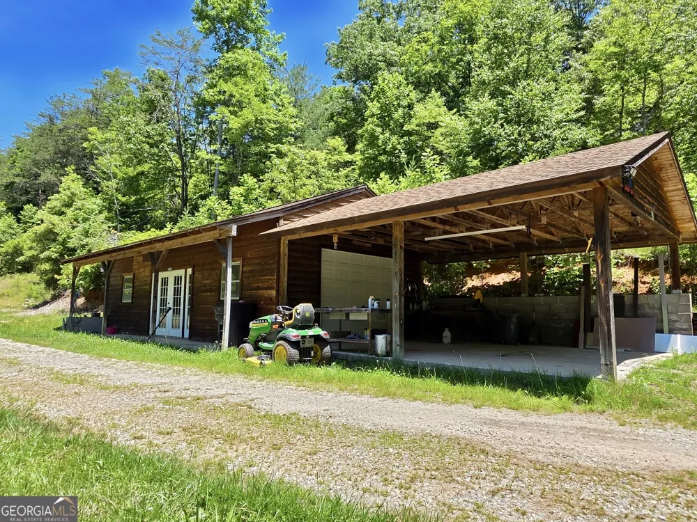 32 Ivey Ridge RD Suches, GA 30572