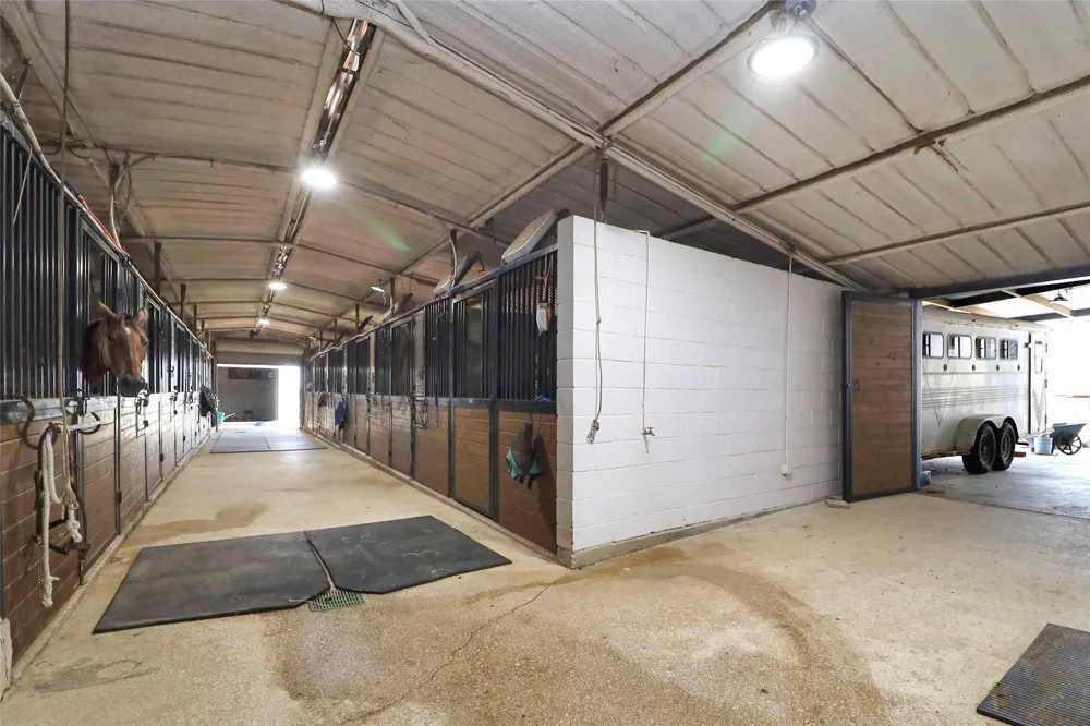 2408 Strader Road Dish, TX 76247