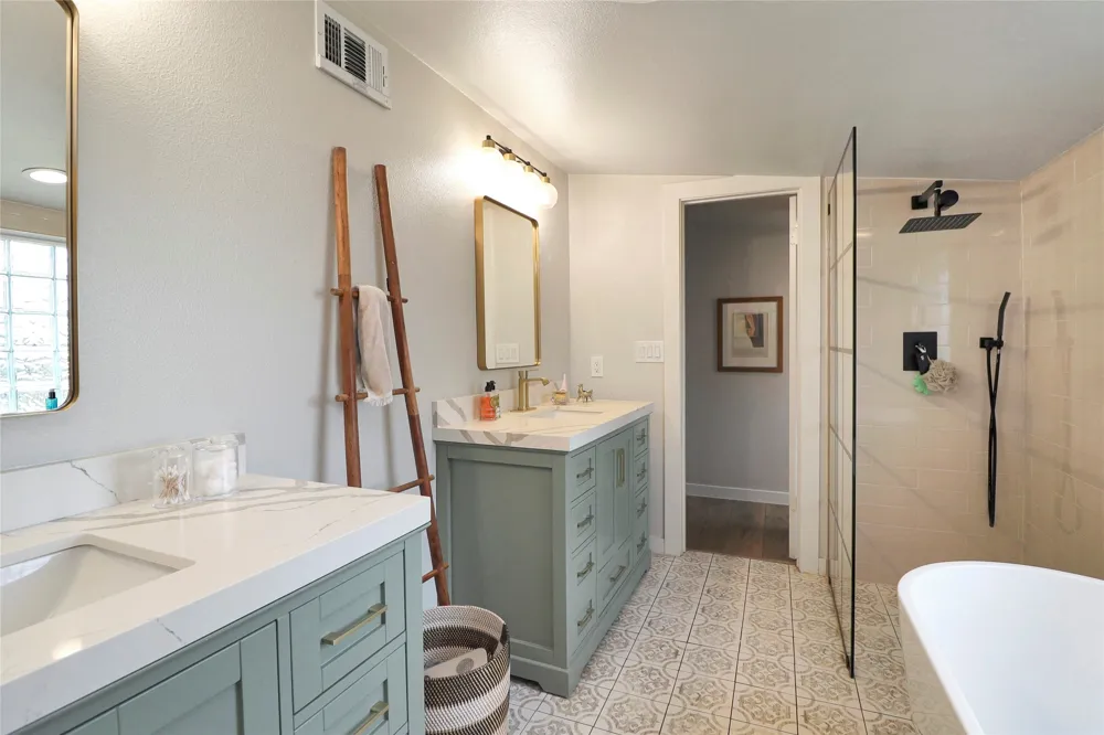 2408 Strader Road Dish, TX 76247