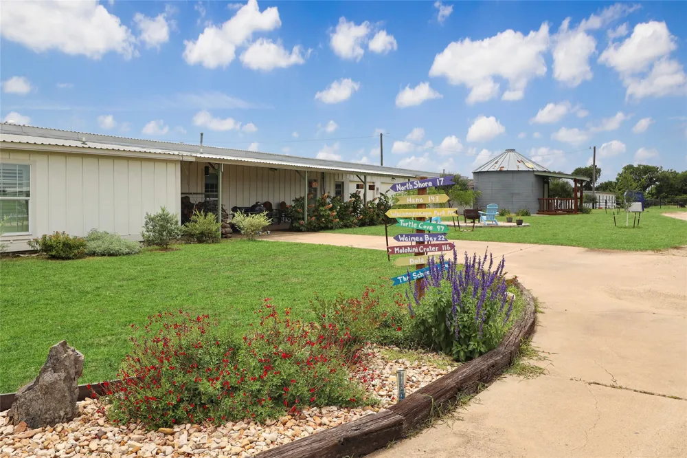 2408 Strader Road Dish, TX 76247