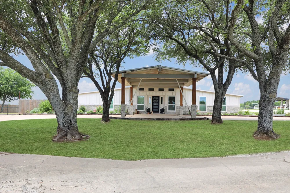 2408 Strader Road Dish, TX 76247