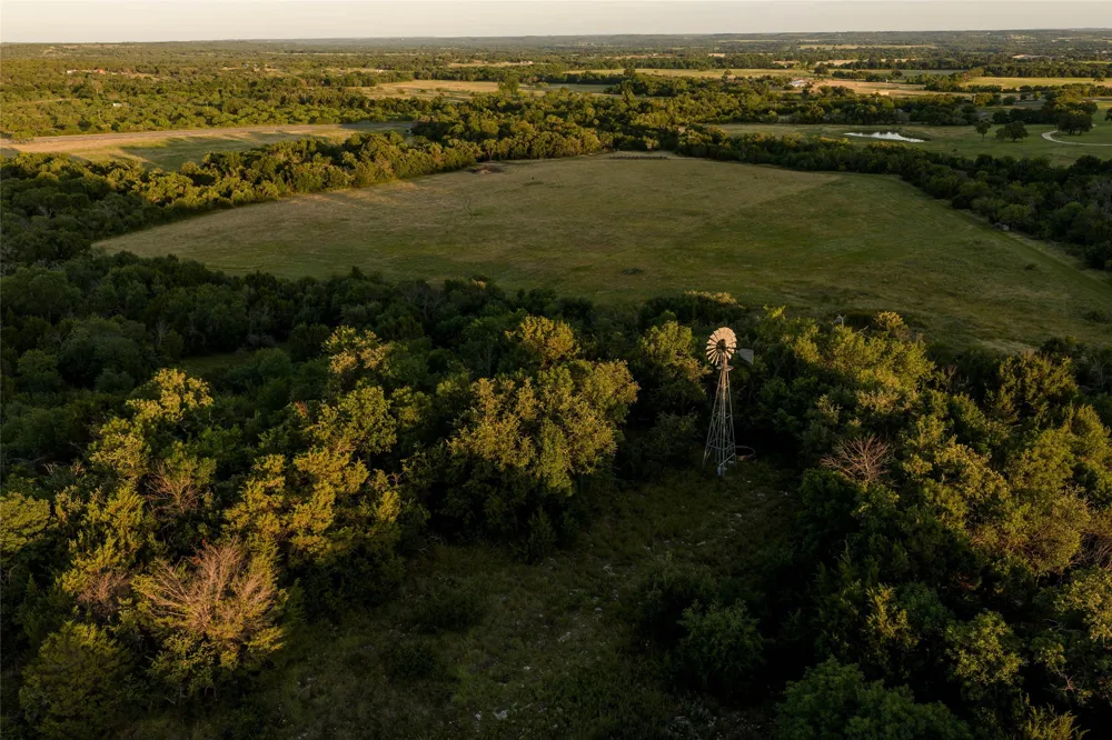 28205 US Highway 281 Stephenville, TX 76401