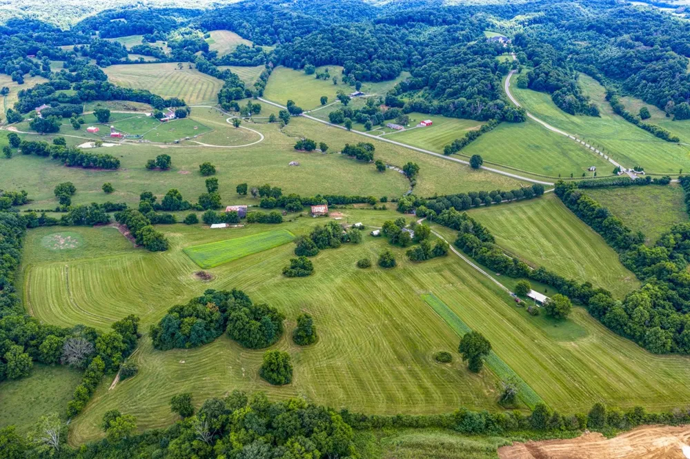 2200 Sugar Ridge Rd Spring Hill, TN 37174