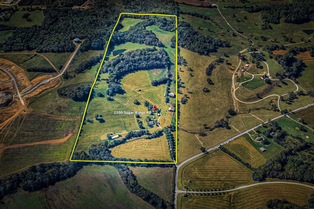 2200 Sugar Ridge Rd Spring Hill, TN 37174