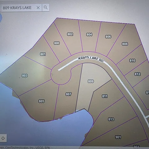 809 Krays Lake Road