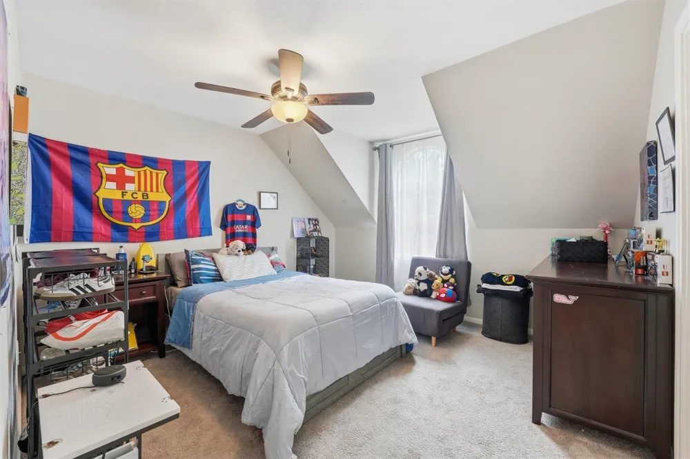 2051 Shadow Rock Drive Kingwood, TX 77339