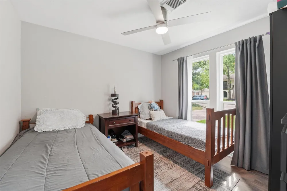 2051 Shadow Rock Drive Kingwood, TX 77339