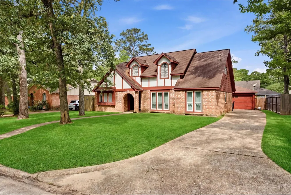2051 Shadow Rock Drive Kingwood, TX 77339