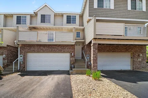 14260 Fountain Hills Court NE