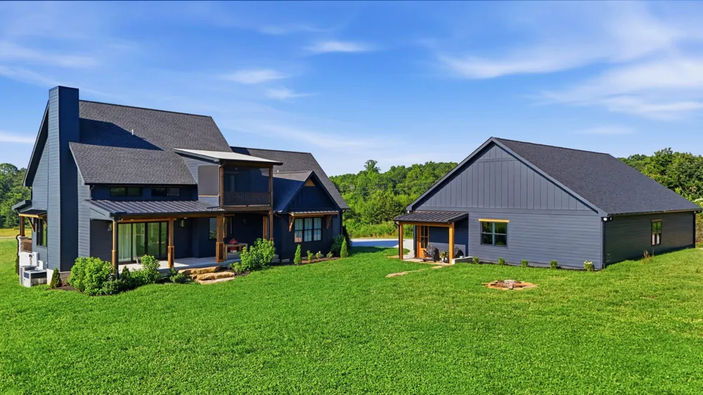 346 Palmer Rock Quarry Road Graysville, TN 37338