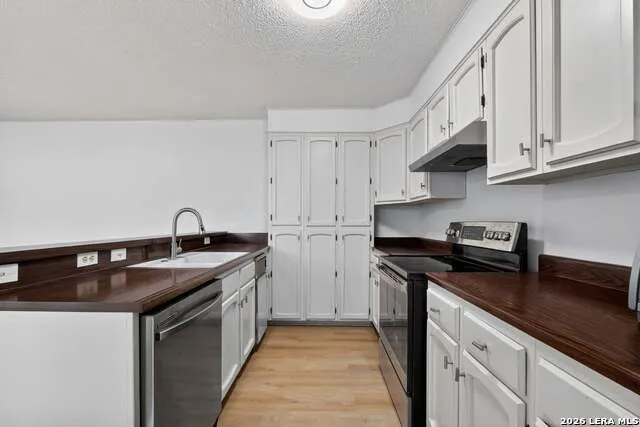 3729 Big Meadows St San Antonio, TX 78230