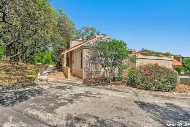 3729 Big Meadows St San Antonio, TX 78230