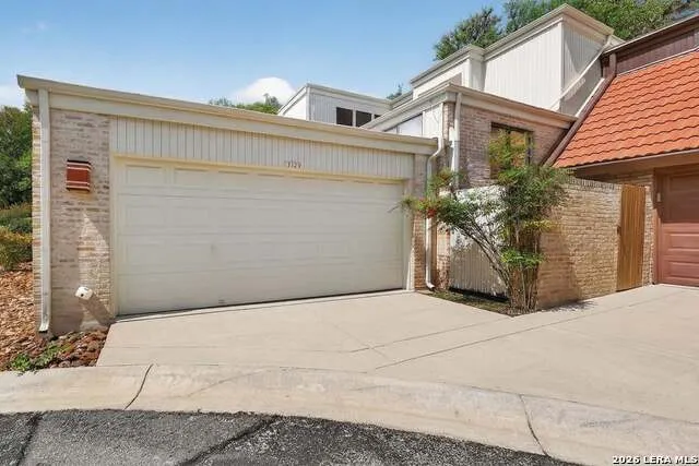 3729 Big Meadows St San Antonio, TX 78230