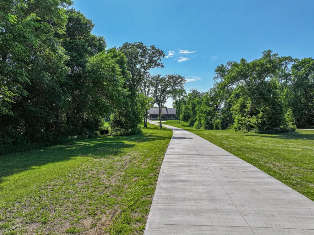17200 Aaron Heights NW Evansville, MN 56326
