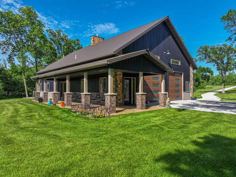 17200 Aaron Heights NW Evansville, MN 56326