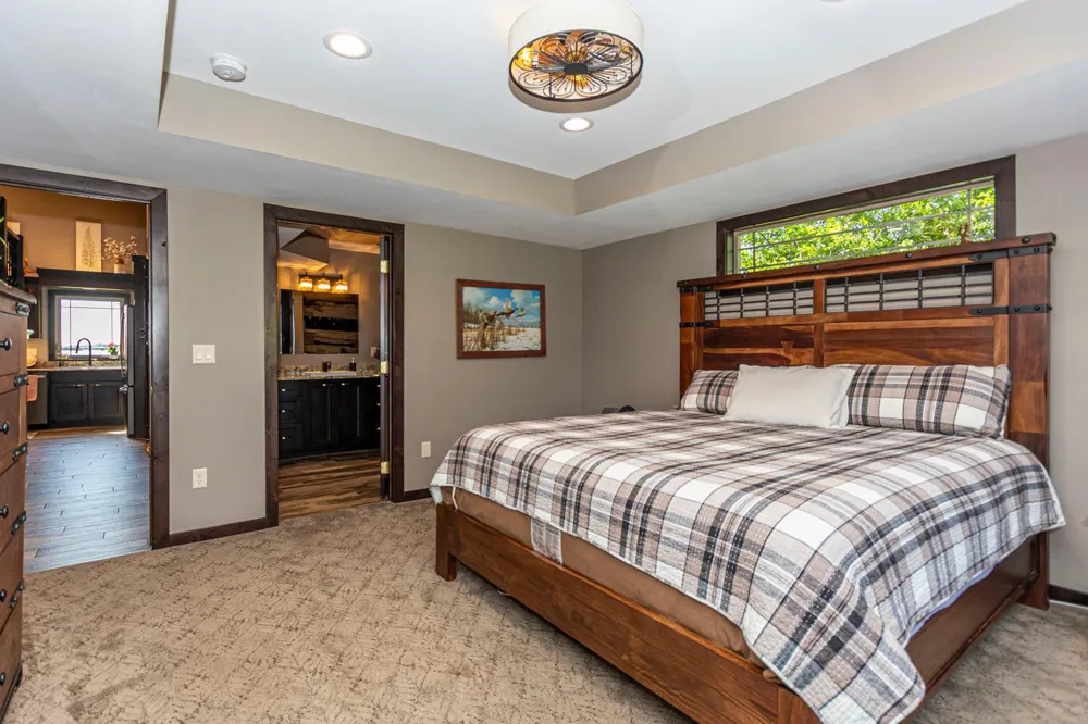 17200 Aaron Heights NW Evansville, MN 56326