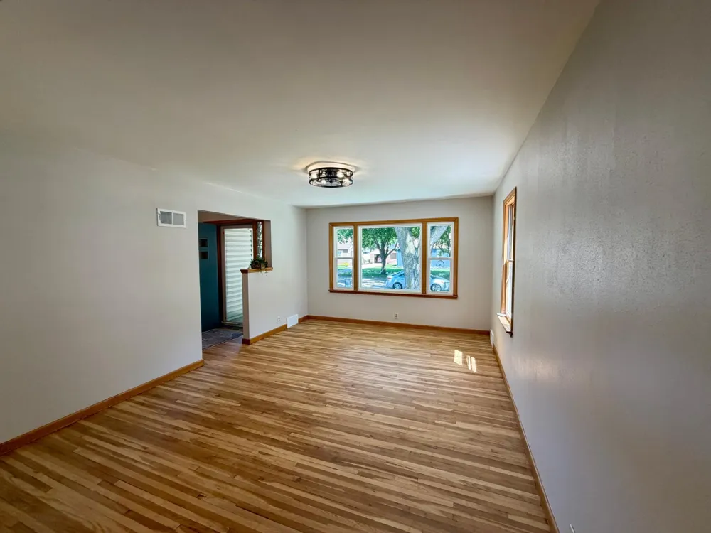 917 Mckenzie Street Luverne, MN 56156