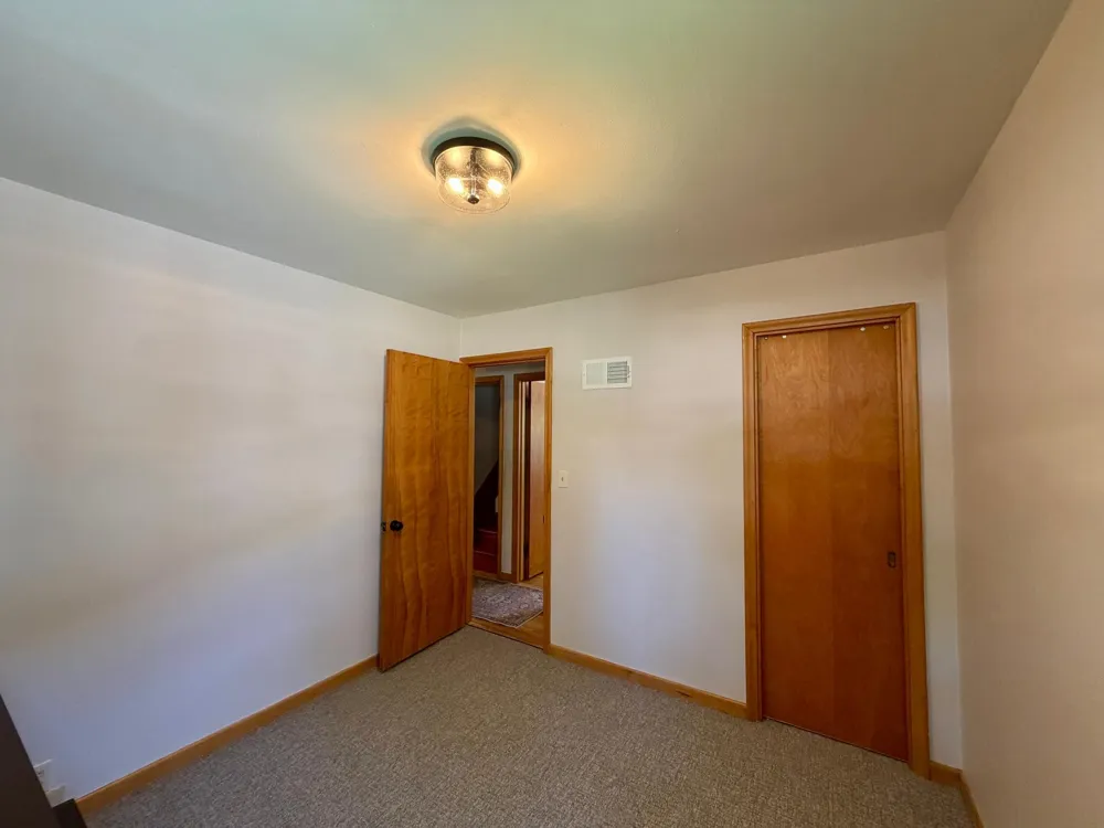 917 Mckenzie Street Luverne, MN 56156