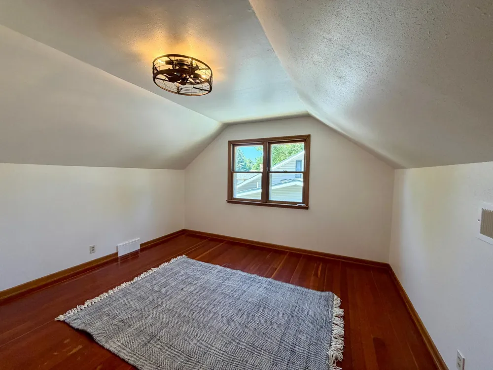 917 Mckenzie Street Luverne, MN 56156