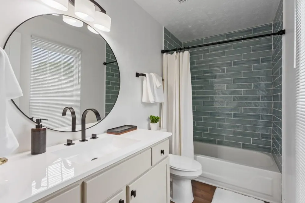 476 Teal Ct Roswell, GA 30076