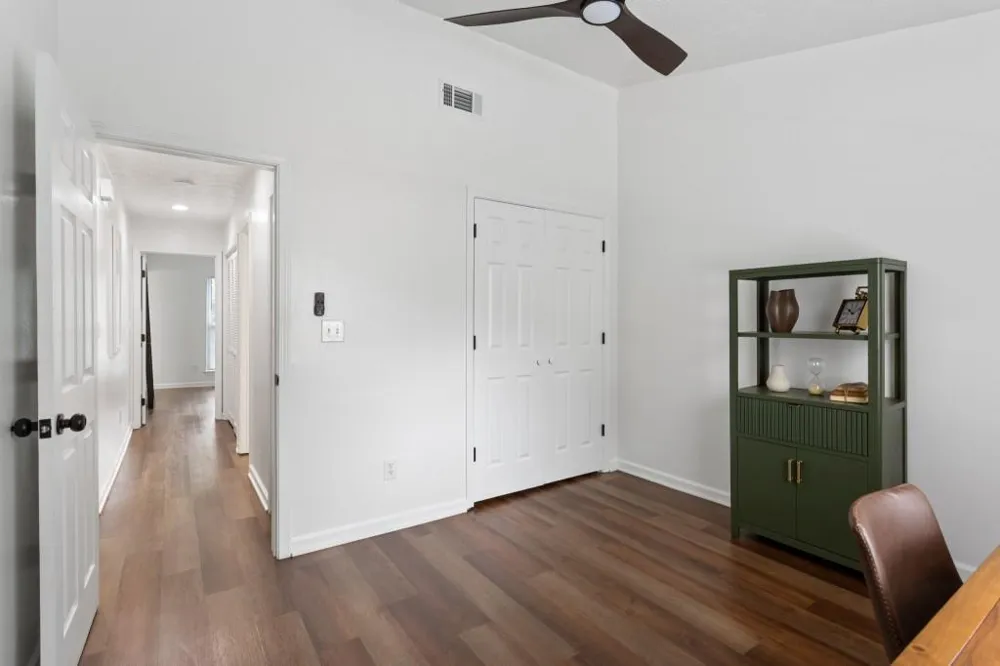 476 Teal Ct Roswell, GA 30076